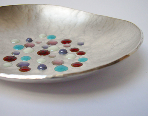 forged silver enamel small plate by Yuki Kamiya