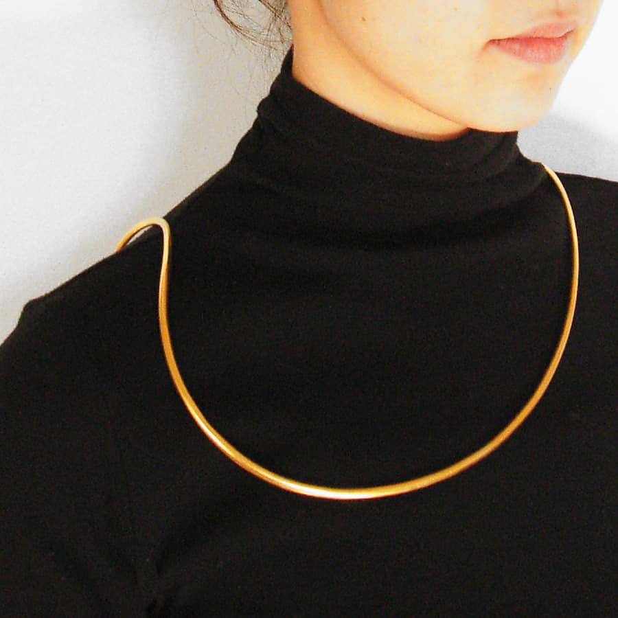 Neckpiece gilded with gold leaf 2006